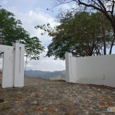 5052 – Huge Estrada lot with beautiful view to the sea